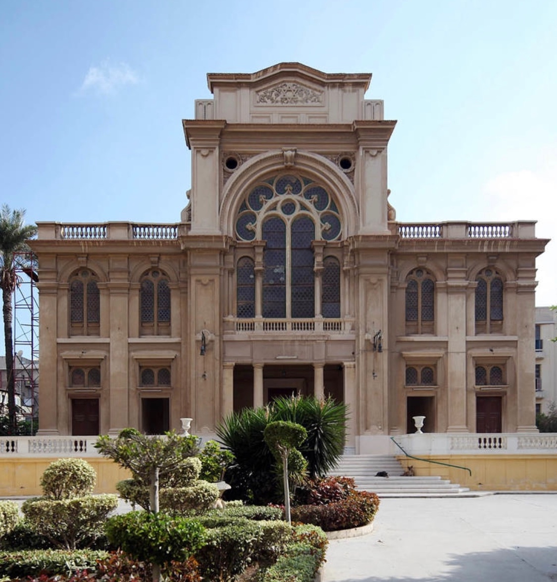 Eliyahu Hanavi Synagogue in Alexandria, Egypt, was the heart of a vibrant Jewish community present in the city since the ptolemaic days when the city was 35% Jewish, tho by sum estimates its Jewish population reached an astonishing 400k folowing the muslim conquest of the country