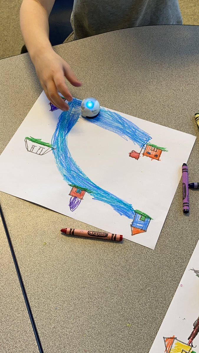 Grade3GLV's tweet photo. Using @Ozobot to teach another Kindie class about colour coding! The students even took the ozobots and used them on their Dinosaur inquiry drawing! @HaltonDSB @HDSBScienceTech #coding #kindiecoding https://t.co/a7z4QSsYsi