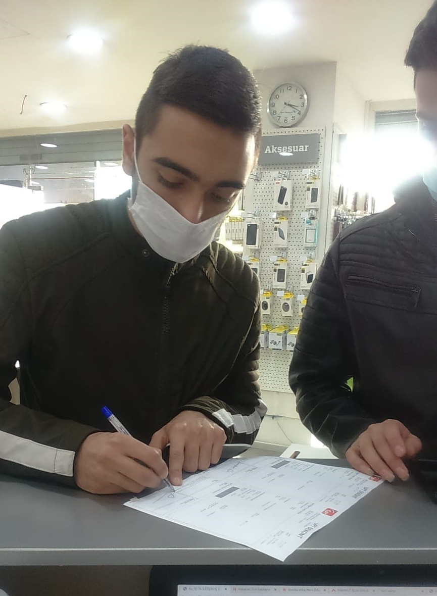 UPTAvcilar's tweet photo. Azerbaycan’a UPT kullanarak yapılacak olan para transferlerinizi 1 USD/EUR’den başlayan fiyatlarla gerçekleştirebilirsiniz.

@UPTAvcilar  #ParaTransferi #MoneyTransfer #UcuzParaTransferi #AzerbaycanParaGönder #AzerbaijanMoneyTransfer #Azerbaycan  #Azerbaijan https://t.co/7VVHqQmo6M