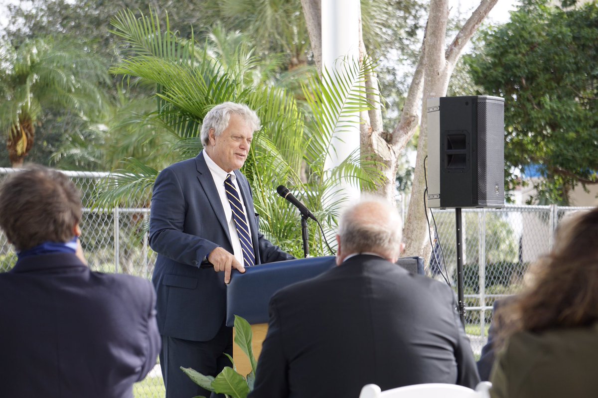 KeiserUFlagship's tweet photo. This morning, we celebrated the ribbon cutting of our Lakeside Residential Hall 🎉
#SceneAtKUFlagship #KeiserUFlagship #JoinKU #KUSeahawks #SeahawkNation #WestPalmBeach #SouthFlorida #Florida https://t.co/q2sXtWfdEx