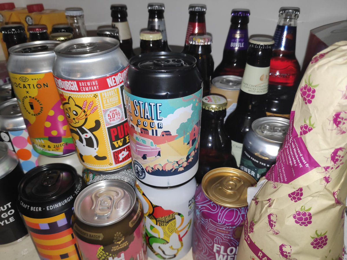 BrumBeerBlog's tweet image. Its #LockdownEve so we have put together a list of  bottleshops and independent #Birmingham venues that offer #CraftBeer delivery . 👇👇

birminghambeerblog.co.uk/2020/11/04/how…