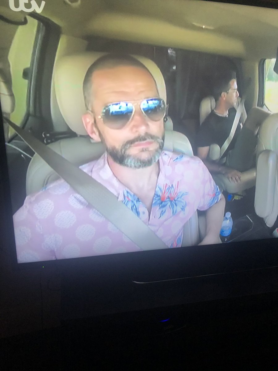 htb77's tweet photo. @fredsirieix1 my daring can you please tell me what label this shirt is? I need this for my husband ❤️ https://t.co/PG2IQH4pvi