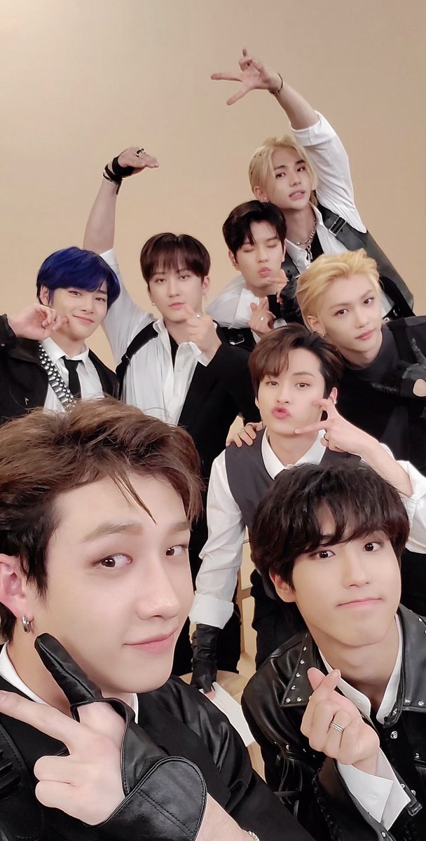 LeeKnowSpain's tweet photo. 📷 [FOTO] 041120

Imágenes de #StrayKids durante la "Online Party" por la salida del JAPAN 1st Mini Album 『ALL IN』 

Cr. Stray_Kids_JP

#스트레이키즈 #LeeKnow #리노 #リノ #スキズ #スキズにALLIN #STOPの検索結果がありません #スキズにALLINしてFAMになる素敵なOneDay https://t.co/cWUBmCbYyS