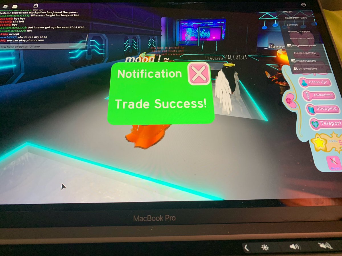 IBad0014's tweet photo. @Jen79691446 is trusted i went first she gave me my diamonds first is the half the other is the next half of the diamonds i recommend trading https://t.co/SqhXpTEFqn