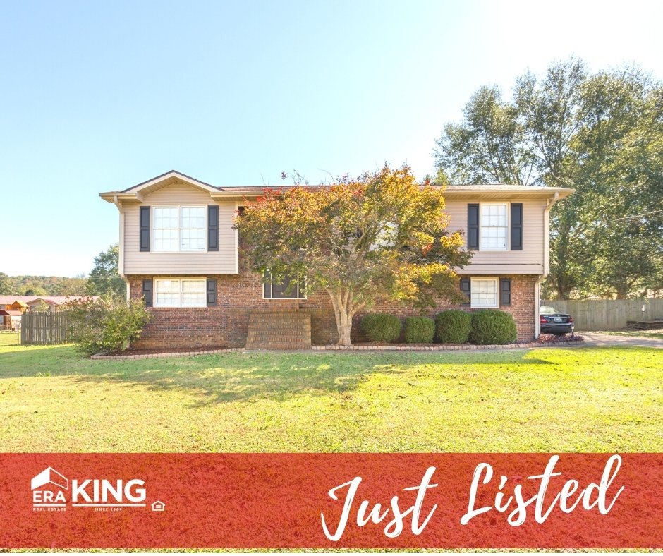 ERAKINGCO's tweet photo. #JustListed 🏘️ 88 Ala Way #Alexandria 🏡 Listed by Hunter Cain
- Welcome Home!! Check out this rare find in the Alexandria school district.
#KingTeam https://t.co/JPcCTFEPe2