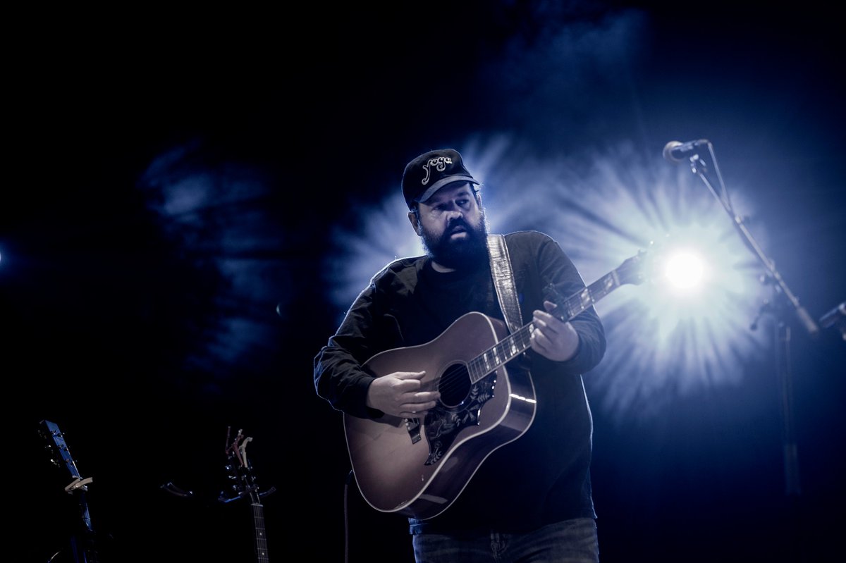 Donovan Woods tweet media