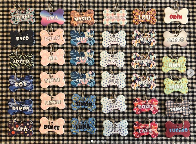 CHAPITAS 🐾♥️

Sumamos una nueva forma de colaborar con nuestros rescataditos ♥️ Vamos a estar vendiendo chapitas PERSONALIZADAS, vos elegís la temática y modelo que quieras. Pueden ser lisas! 🥰 Llevan número de contacto en la parte de atrás (sigue).