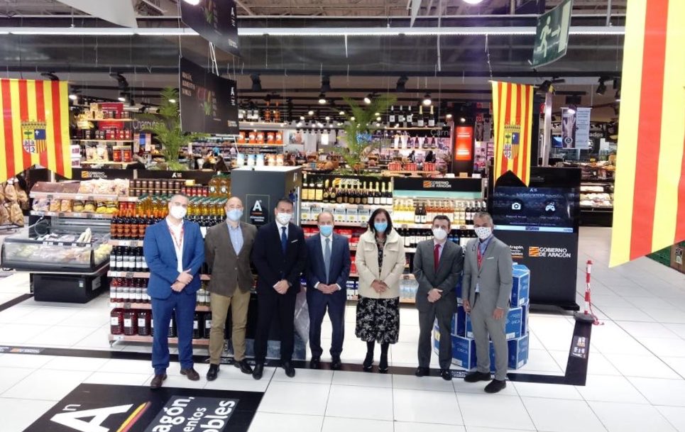 aragonalimentos's tweet photo. La despensa de Aragón más cerca que nunca con la nueva campaña nacional en los líderes del canal moderno.

Nuevas experiencias de compra 
@CarrefourES Majadahonda #Madrid #AragonAlimentosNobles #LoQueVesEs 

https://t.co/7hPkj0imTi https://t.co/vcNairH8SQ