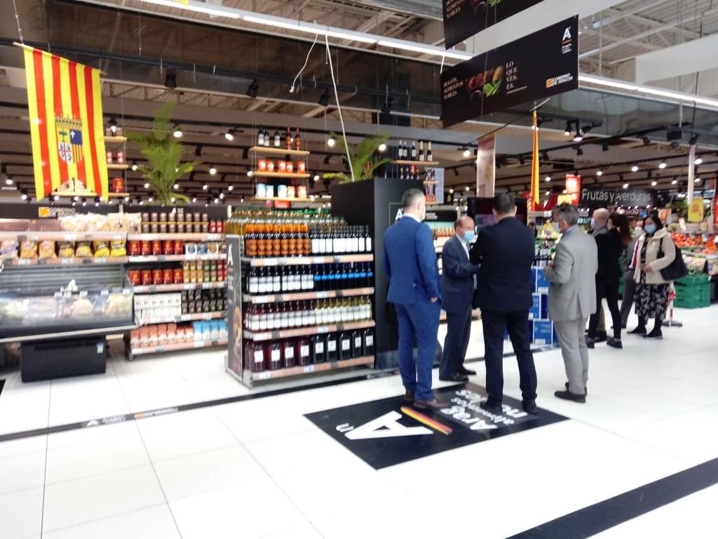 aragonalimentos's tweet photo. La despensa de Aragón más cerca que nunca con la nueva campaña nacional en los líderes del canal moderno.

Nuevas experiencias de compra 
@CarrefourES Majadahonda #Madrid #AragonAlimentosNobles #LoQueVesEs 

https://t.co/7hPkj0imTi https://t.co/vcNairH8SQ
