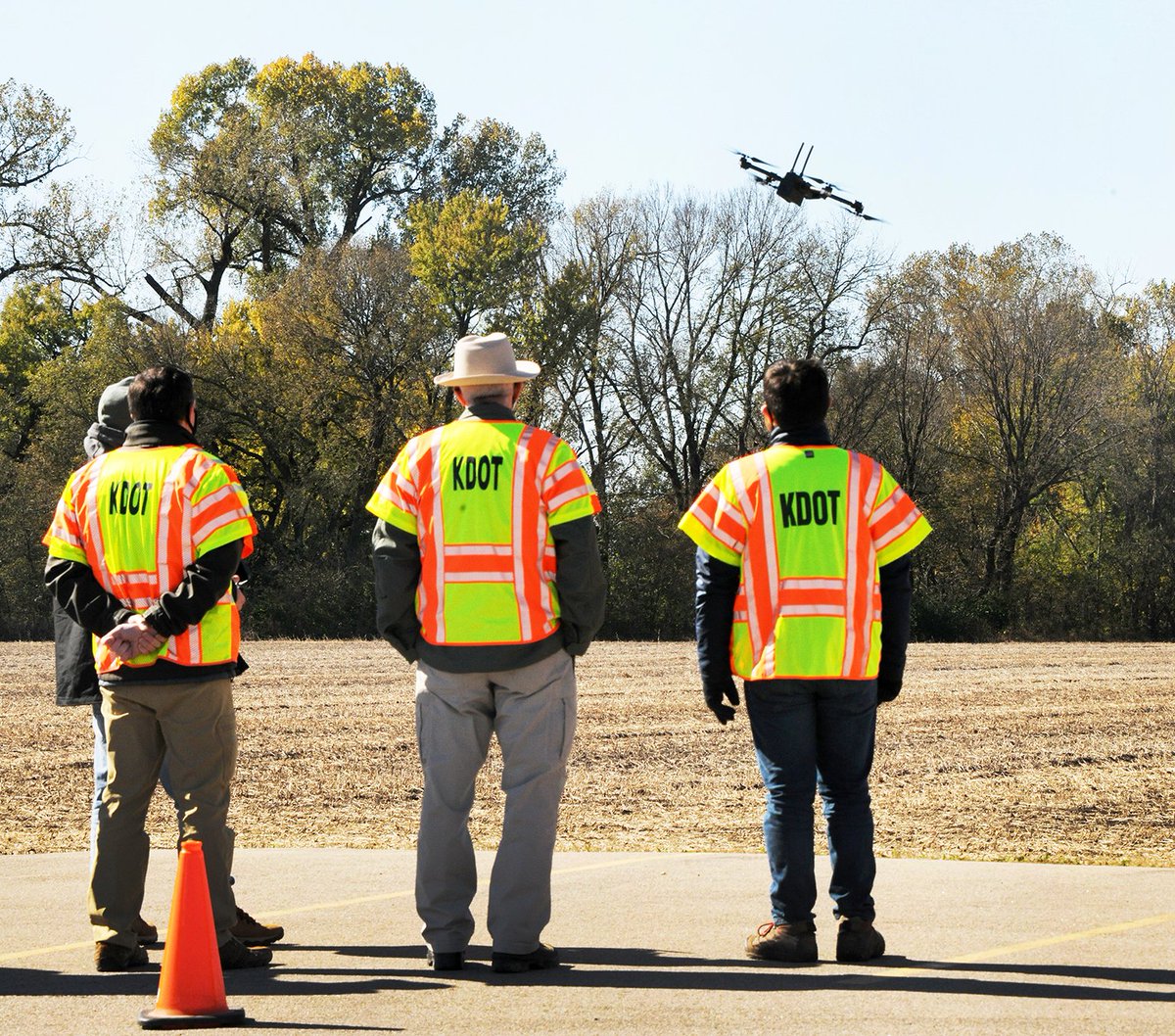 KansasIPP's tweet photo. @KDOTAviation completed a field exercise last week in Rossville, Kan. to demonstrate the capabilities of drones use for infrastructure inspections and disaster response, part of the @FAANews' recently announced BEYOND program for UAS integration. https://t.co/1MSJuaPVEc https://t.co/mGpojcuOcA