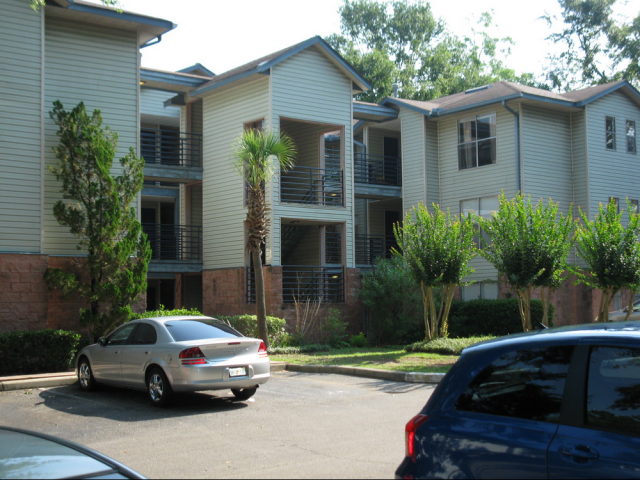 cmbsdefeasance's tweet image. Waterstone Defeasance just closed on a $7.7 million Freddie Mac loan secured by a multifamily property located in Tallahassee, Fl. 
defeasanceservices.com/2020/11/waters…
#WaterstoneDefeasance #CMBS #CRE #FreddieMac #Defeasance #InvestmentProperty #Realestateinvesting #CommercialProperties