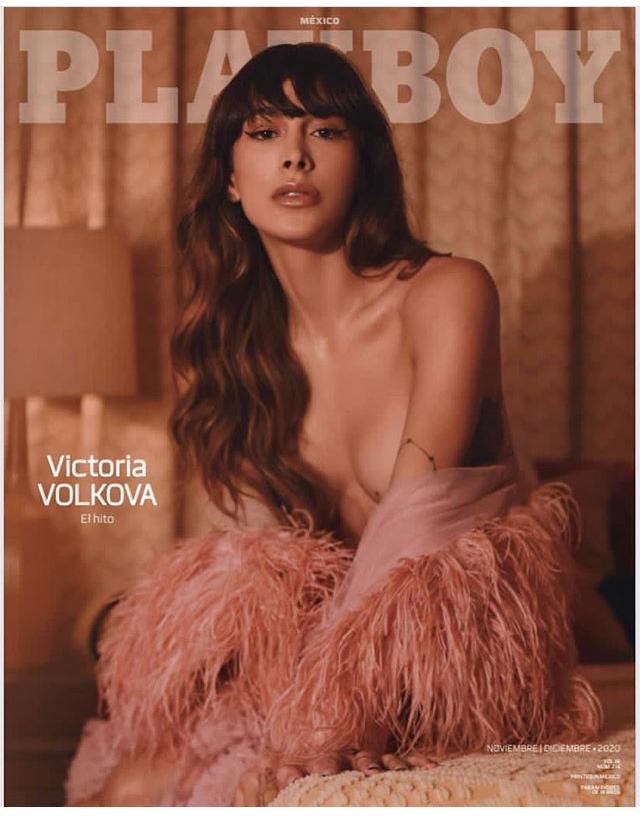 Doctorabozzo's tweet photo. Qué triste que @PlayboyMX tenga que romper su línea para “Encajar” y obvio usar morbo para ventas, este hombre será mujer cuando se embarace ! https://t.co/VPDmB7UEhq