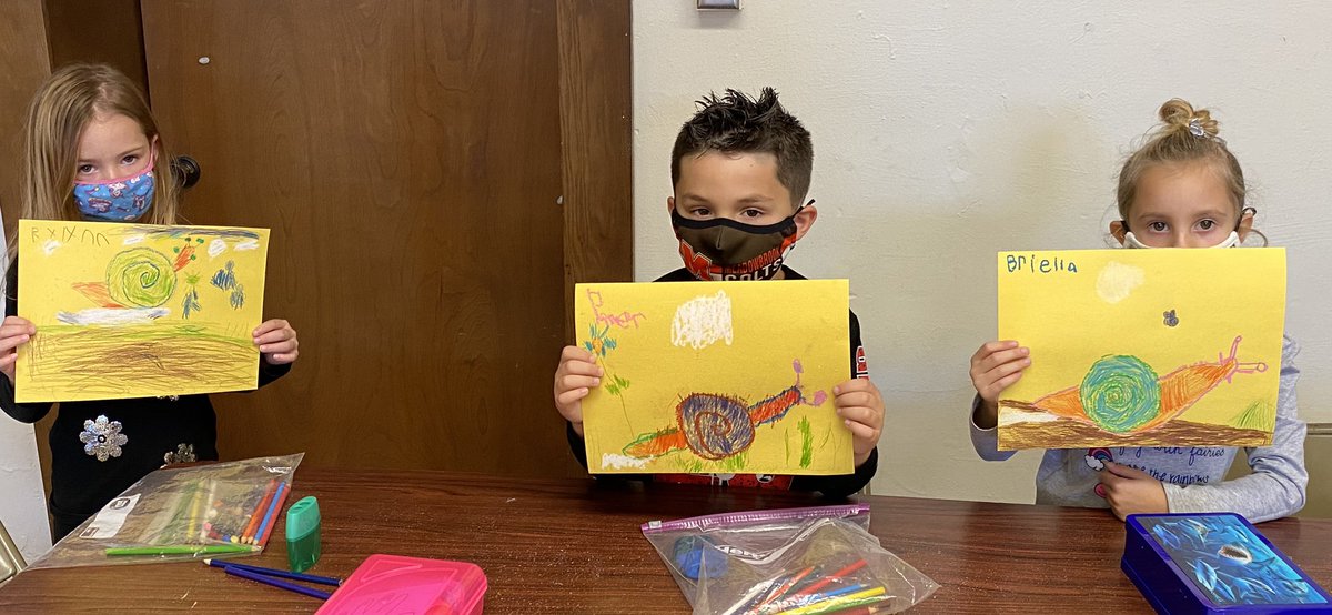 ArtAndMsG's tweet photo. #kindergarten artists Rylann, Parker and Brielle holding their snail drawings (after we learned about snails with the book Are You a Snail?). #artclass #RHLSD_Colts https://t.co/AzRGdXFZgD