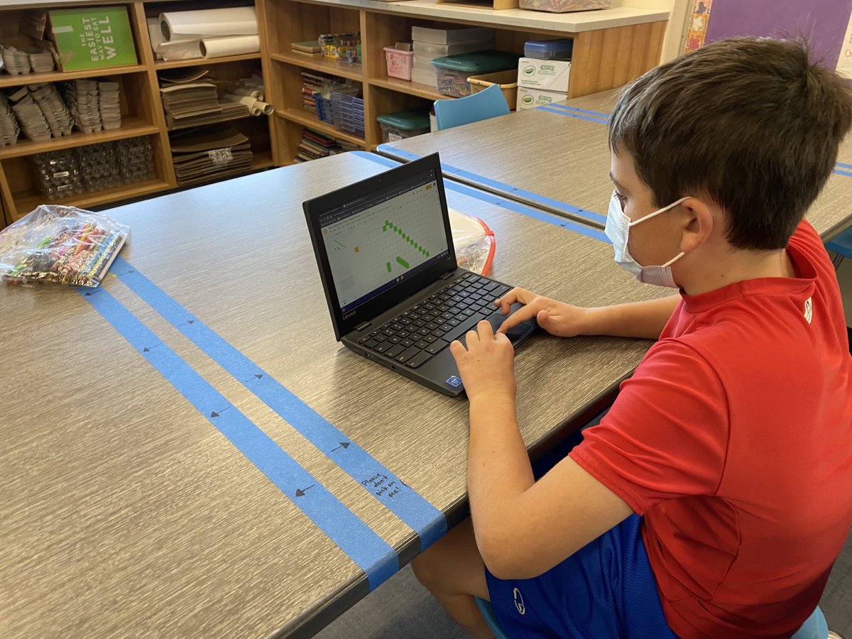 mrsgis's tweet photo. We had a great time practicing Pixel Art today in 4th grade! #mckinleystrong #owatonnaproud https://t.co/a30q6TtN0A