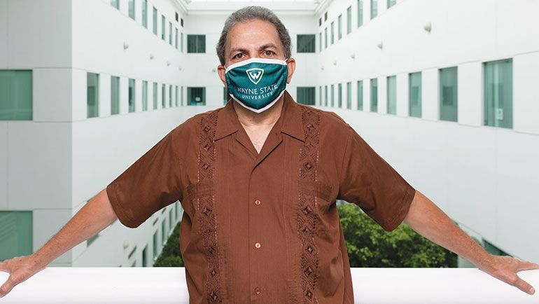 waynestate's tweet photo. Professor Jorge Chinea, director of Wayne State’s Center for Latino/a and Latin American Studies, is keeping the WSU community safe while showing his Warrior pride — how about you? Show us at https://t.co/JGmbTb0V4o
#WarriorSafeWednesday #MaskUpWSU #MaskUp https://t.co/koeu57W2pu