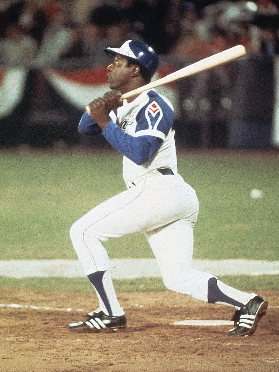LeBatardShow's tweet photo. Who in your opinion is the best professional hitter of all time? -🃏 https://t.co/c4E1oWpXQd