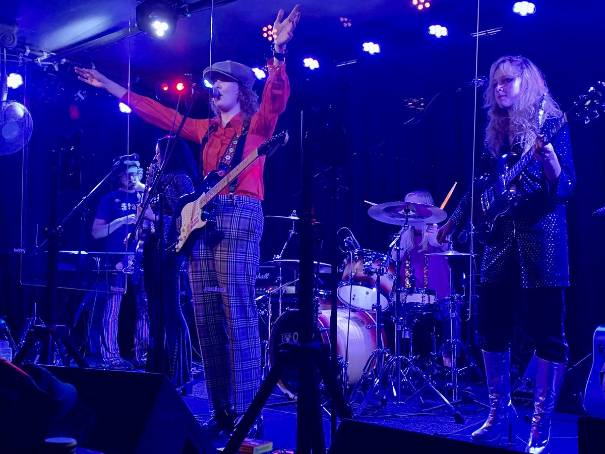 Slady Official tweet media