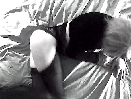Nikki_CD_London's tweet photo. Happy Saturday night to one and all. Hope you're all finding some fun and smiles throughout these continuing times of clusterfuck and enjoying a lot of alcohol to compensate. #TransGirl #MissingFun #Blonde #Stockings https://t.co/QjDQcS832G