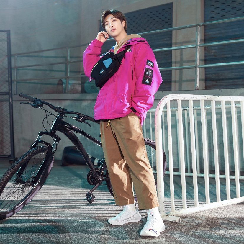 knj pics (@jooncloseup) on Twitter photo 