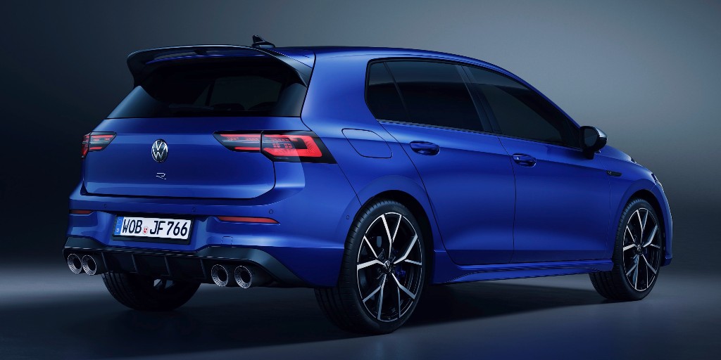 VW_es's tweet photo. ¡Así es el nuevo #VWGolf8R! 

🐴 320 CV de potencia
💪 Tracción integral 4MOTION con el sistema R-Performance Torque Vectoring 
☄️ Modos de conducción 'Special' y 'Drift' https://t.co/n32yMnkpaC