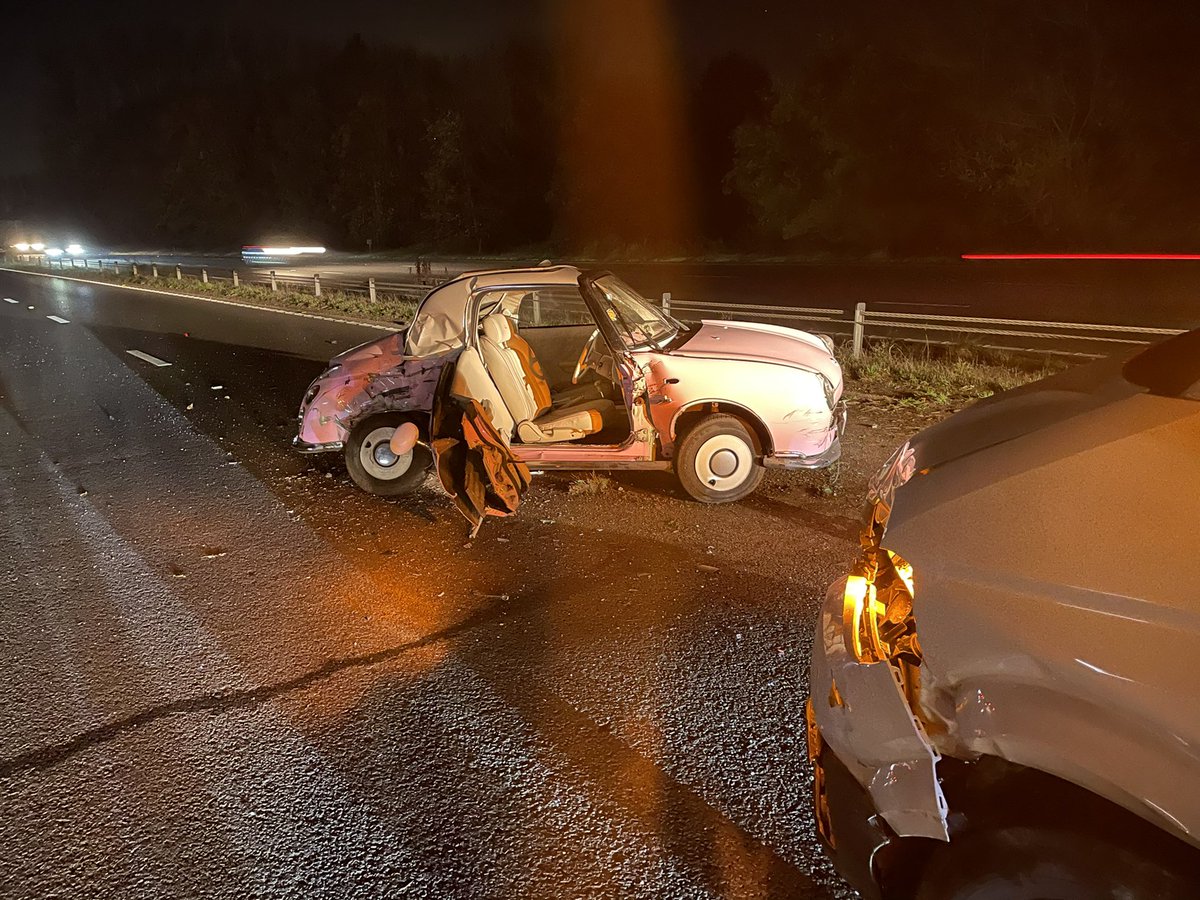 Roads Policing - Surrey Police - UK tweet media