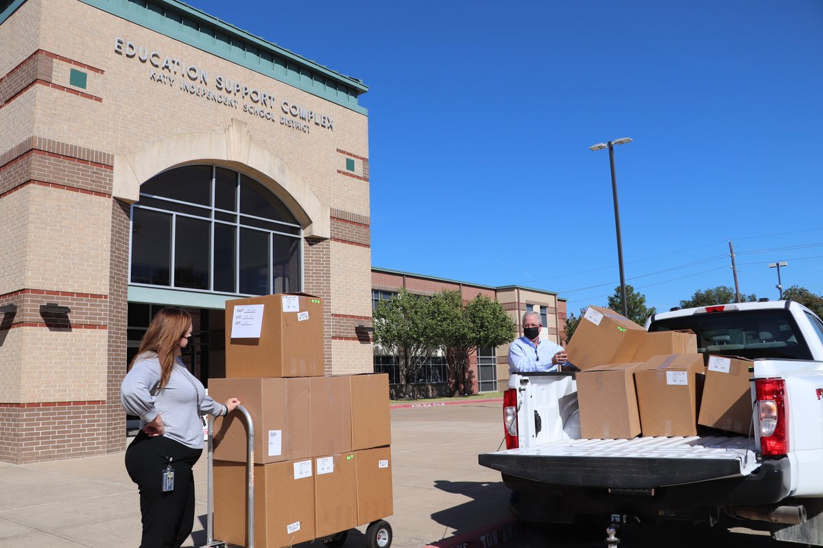 Good news for your Wednesday! #KatyISD has acquired 18,000 COVID tests for students as part of the TEA K-12 COVID-19 Testing Project. Beginning this Friday, any Katy ISD student may come to the District testing site &amp; receive a FREE COVID-19 test. bit.ly/StudentCOVIDTe…