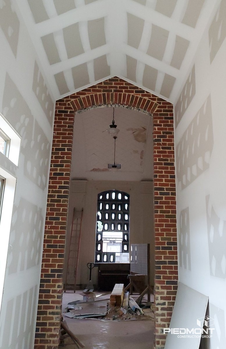 Piedmont107's tweet photo. #PiedmontConstruction is moving right along at the new Alexander IV Senior Living facility in #Macon. The addition of a third wing will accommodate more beds. #ProjectUpdate #FadingFive https://t.co/erRrjWqhAq