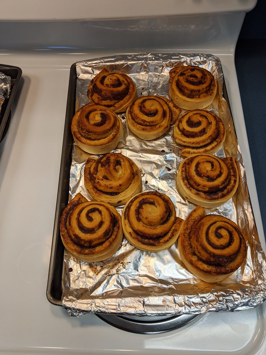 Mrs_Milton22's tweet photo. Today's lesson included how to unroll foil &amp; how to pop open the cinnamon roll container by following the instructions or the 'other' way 🤷🏼‍♀️🤣 Some of the best "lessons" are unplanned. #teachablemoments #SpoonatSeam #orUsetheEdgeofTable #functionalcurriculum #livingskills https://t.co/yTvzDriYqy