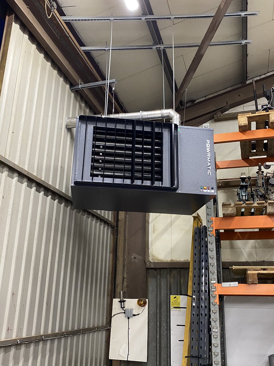 EC_Heating's tweet photo. @powrmatic LNVx 50 LPG version heater fitted today in Frating Essex warehouse. #energyefficiency #keepingthenationwarm https://t.co/tjSFBgnFak