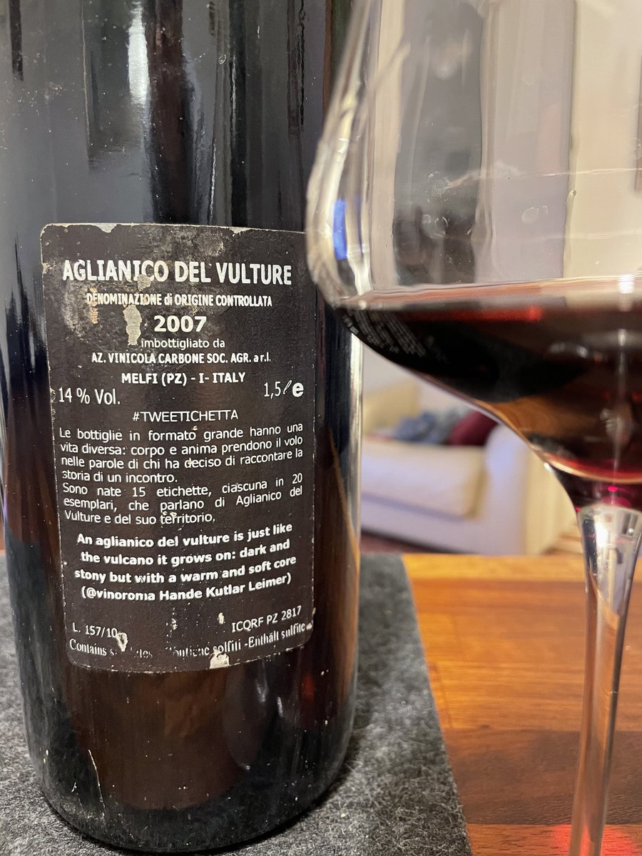 simply_hande's tweet photo. Apparently 10 years ago we were doing fun things on twitter - i’d completely forgotten about this wine label w/ my description of #aglianicodelvulture #stupormundi 2007 @carbonevini - drinking beautifully, w/ intact tannins &amp; acidity, a bit tamer w/ the years but not tired at all https://t.co/Q7o5jvmFkb