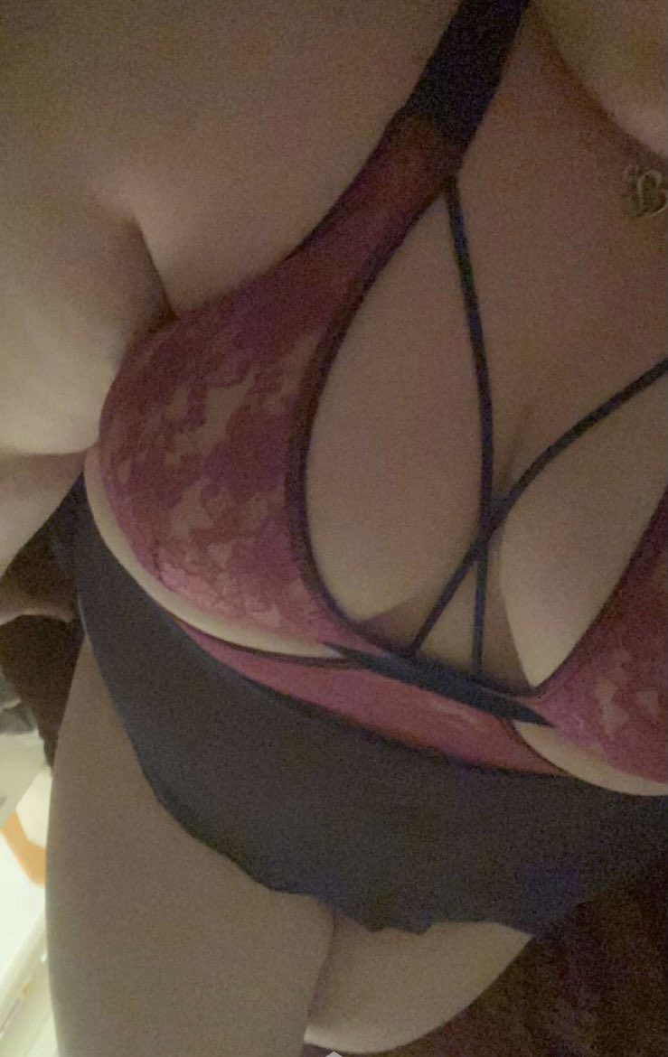 MissThicc2's tweet photo. https://t.co/p8ignJN85j

This link expires in 1 week. 
7days from now. 
Get your FREE subscription to my #OnlyFans account now whilst you get the chance 
Otherwise it’s $6 or $12.60 for 3 months at 30% off!!! 
#BBW #OnlyFans #Boobs #Booty #Chunky https://t.co/00BriBWzx7
