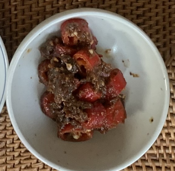 In Korea, we use green pepper more (but we happened to get this one from market). This pepper is quite spicy. It has a strong kick. It's mixed with Deonjang. Again, with a bite, it gives you a spicy kick and after the few seconds of suffering, your mouth is refreshed!