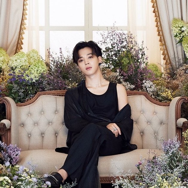 btslayouts07's tweet photo. Be layouts, more to come #BTS @BTS_twt https://t.co/rfIgivWM6d