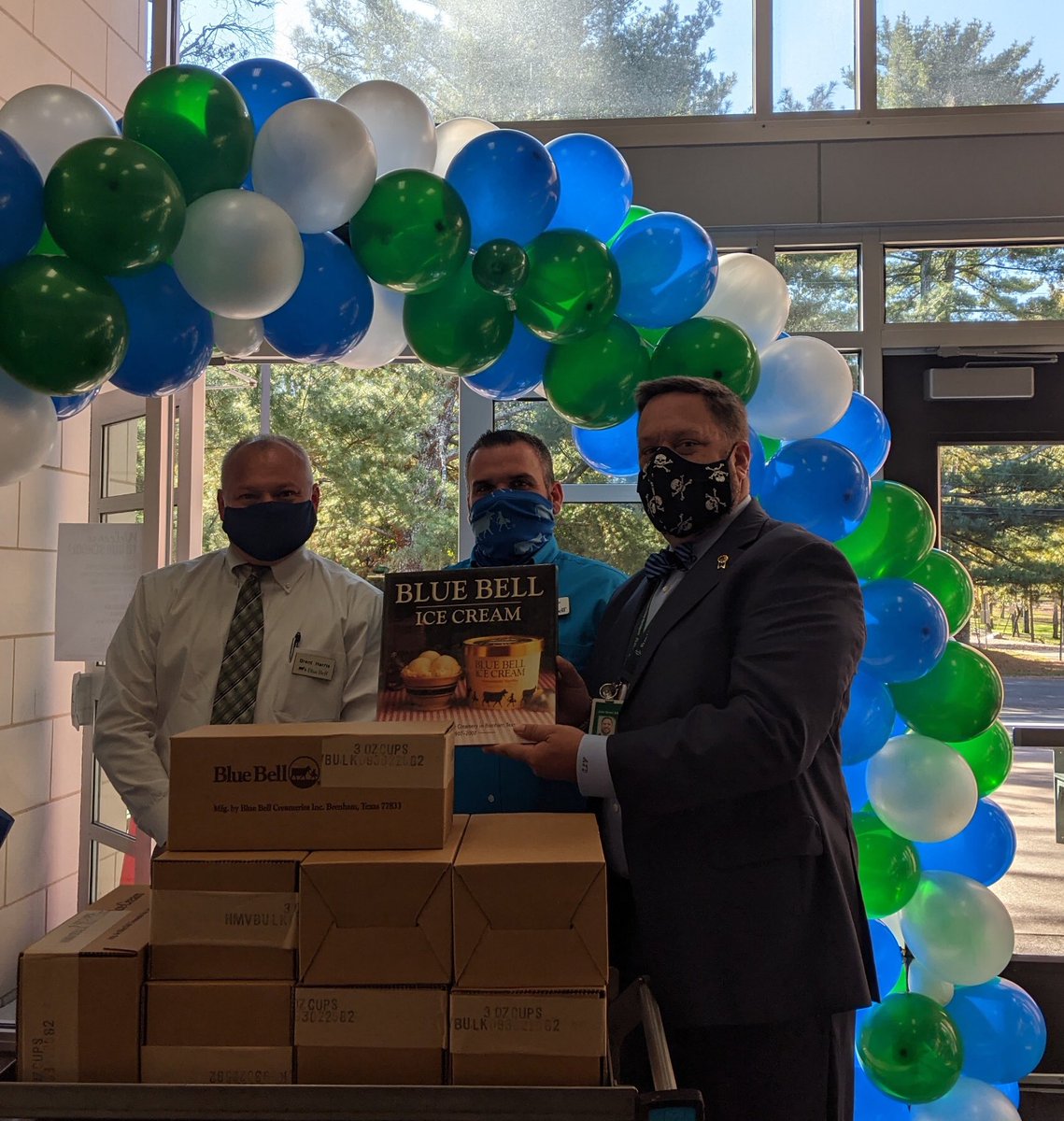 JGHornets's tweet photo. What an excellent treat to celebrate our @NatlBlueRibbon at JG: Thank you to @ILoveBlueBell for bringing ice cream today! #BestNest #HornetPride #JGStrong https://t.co/VhFUtgmUCa