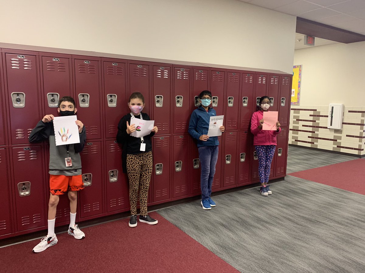 robin lowe tweet media