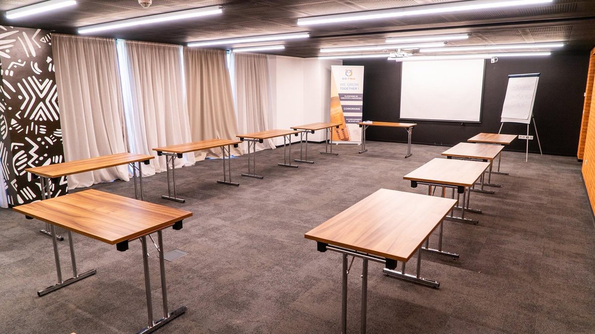 GO4Work_'s tweet photo. 🚀🚀 En exclusivité au #Maroc,
#GO4Work est le premier espace Coworking qui s’adapte à la conjoncture actuelle en installant sa marque dans #ONOMOHOTEL
Profitez de la tranquillité de cet espace partenaire pour #travailler ou sereinement sur vos projets, en #coworking comme seul https://t.co/gb53cfdi6f