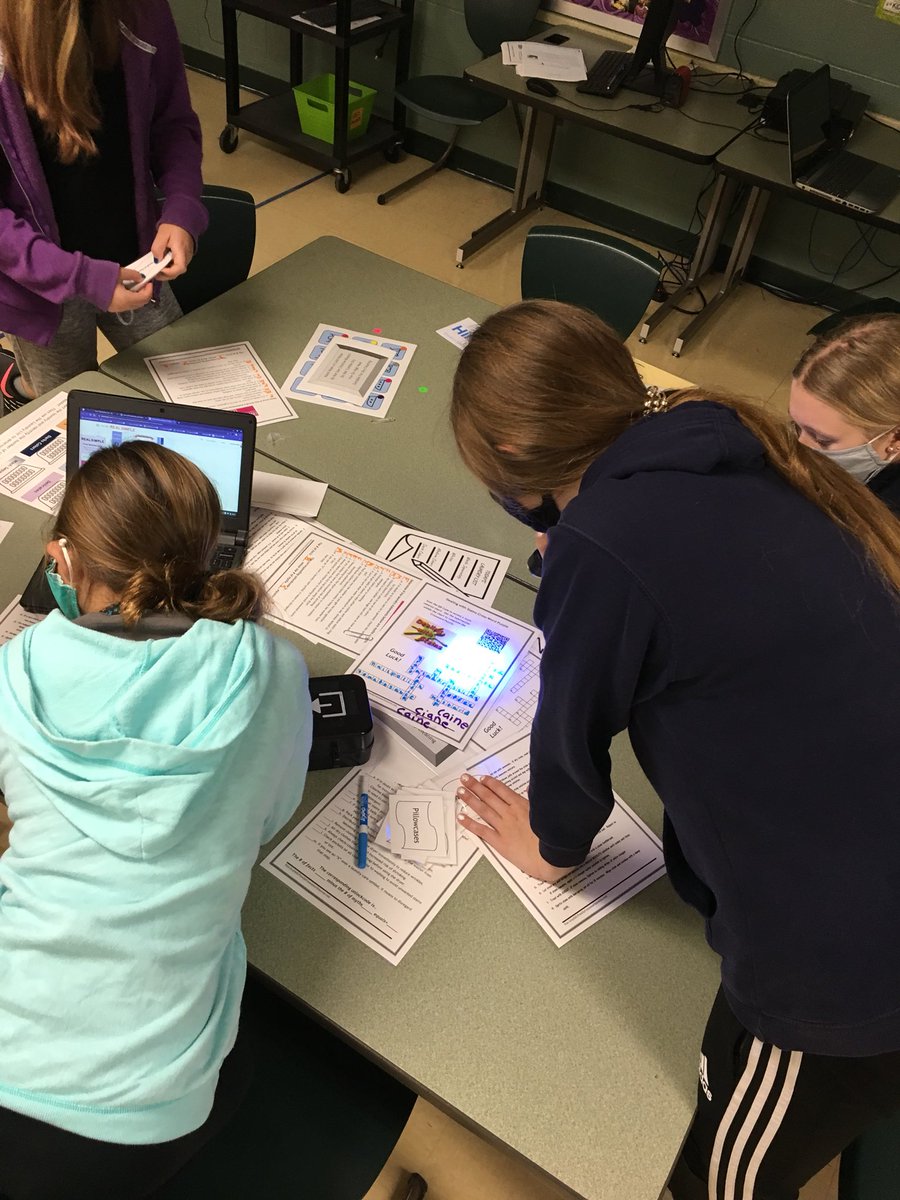 MVR3_InTech's tweet photo. Mrs. Alt’s FACS students at Riverbend School worked through The Laundry Room Breakout today @RBMVR3 @mvjalt #MVNation #MVR3learns https://t.co/7k83yTQzf4