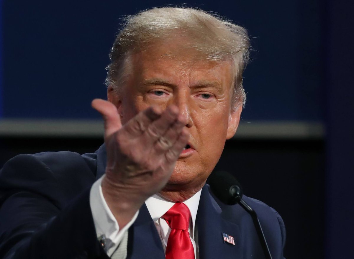Estadao's tweet photo. Trump recorre à justiça para suspender a apuração na Pensilvânia  #Elections2020
https://t.co/eXKHQ9LDbt https://t.co/pn50lQxFta