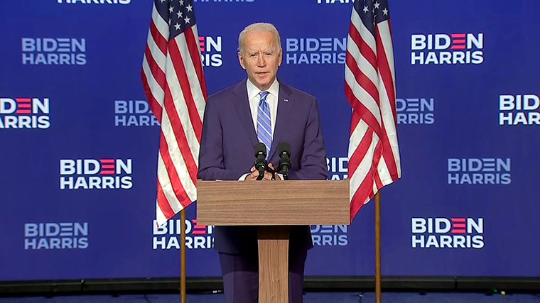 CNNEE's tweet photo. Biden: "No estoy aquí para declarar que ganamos, pero estoy aquí para informar que cuando termine el conteo, creemos que seremos los ganadores" https://t.co/8QOSdaqSHA https://t.co/S8MYWy93XF