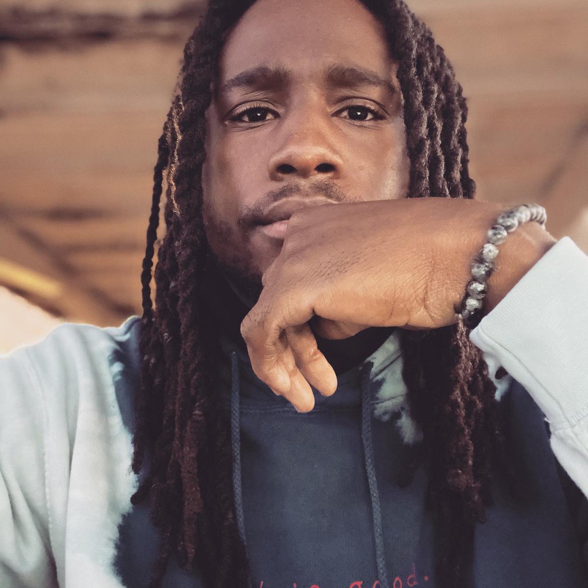 James⚡️⛹🏾‍♂️♒️ tweet media