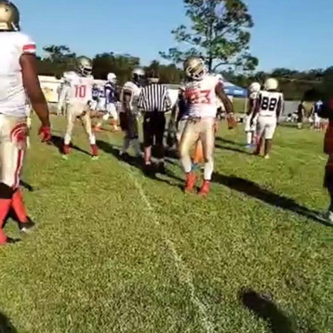So much peace on field full of violence it's my anti drug...rock out 23 rock out @ochocinco said the<a href="/tag/23aporoved"class="tags"><span>#23aporoved</span></a>