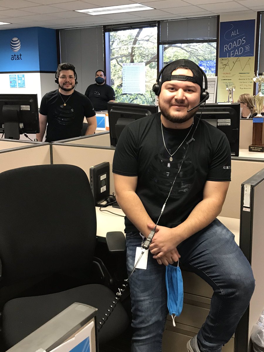 EvelynR_TX's tweet photo. More family pics for you Mr. Tuggle!!
#TeamRoberson #TeamMasson #TuggleNation #RichardsonWins @DMDRrichardson @anthonyetuggle @BJTaylor_5 #LifeAtATT @ATTย @jen_txs @banks_dvb @dahnahull https://t.co/cA4rwohb9U
