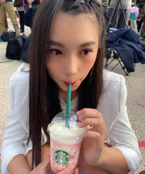 Twitterのコスプレ画像2