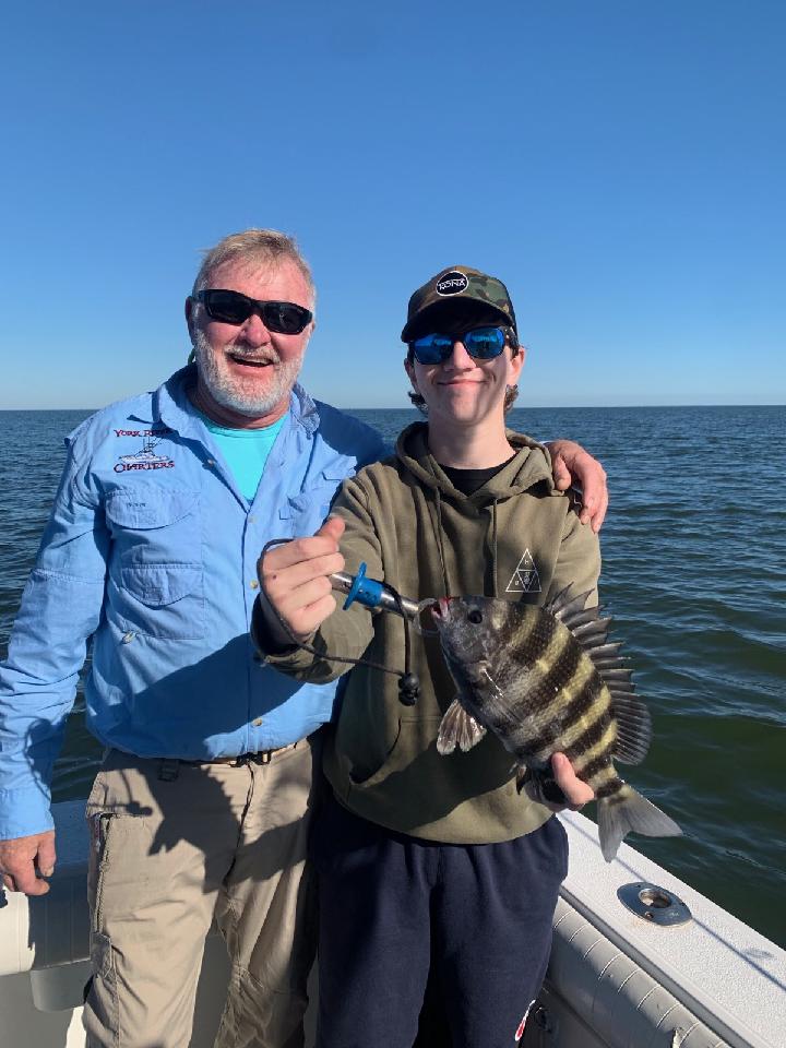YorkRiverFishin's tweet photo. 🎣 Had an awesome crew from NJ aboard #CurrentAddiction today! #Tautog, #Sheepshead, #Perch, #Pufferfish, #Bluefish, #SeaBass, and more... 😎 https://t.co/ZybvwFpwda