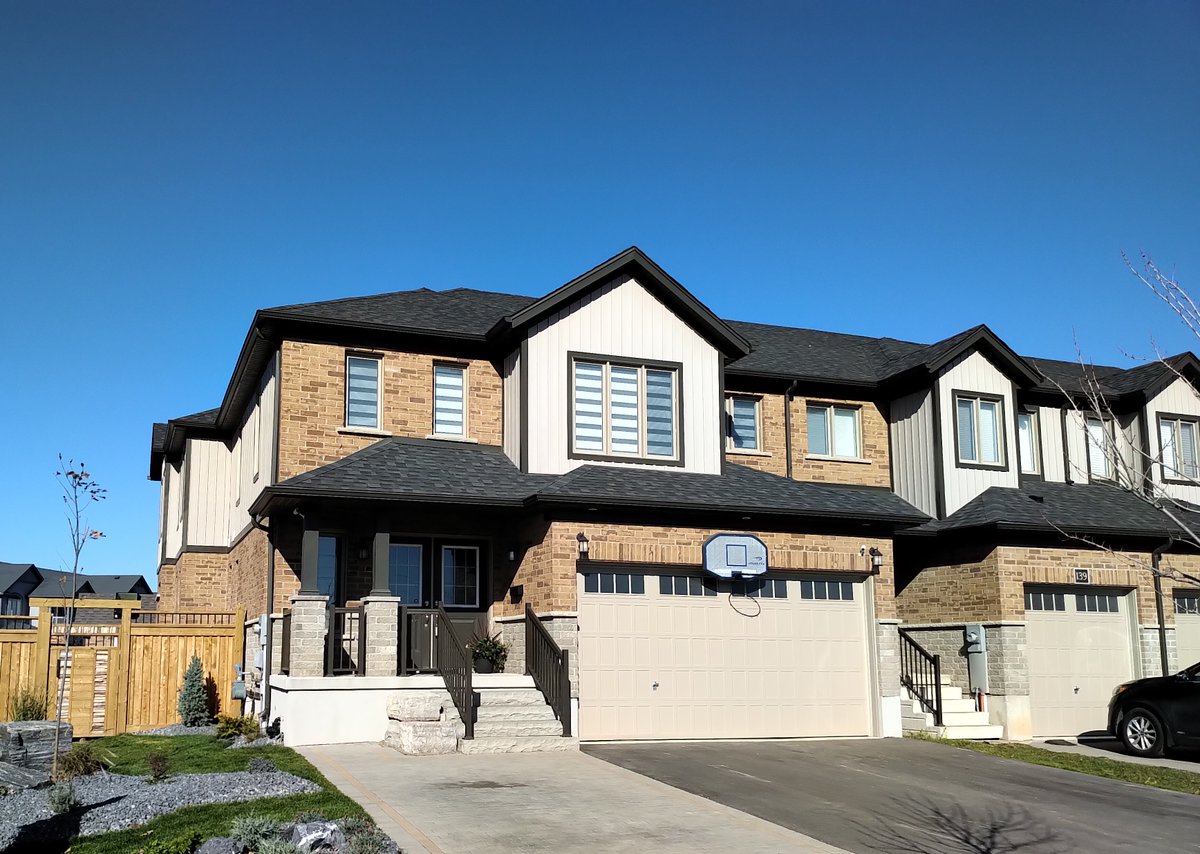 therizteam's tweet photo. COMING SOON TO MLSยฎ!
Gorgeous 5 bedroom, 5 bathroom executive townhome. Keep your ๐'s peeled for the launch of this fabulous home!
Don't put it on HOLD... Call Riz to get it SOLD!โข
#KWawesome #Buying #Selling #RealEstate #KWHomes #Kitchener #Waterloo #Realtor #RoyalLePage https://t.co/OlTau5zaIH