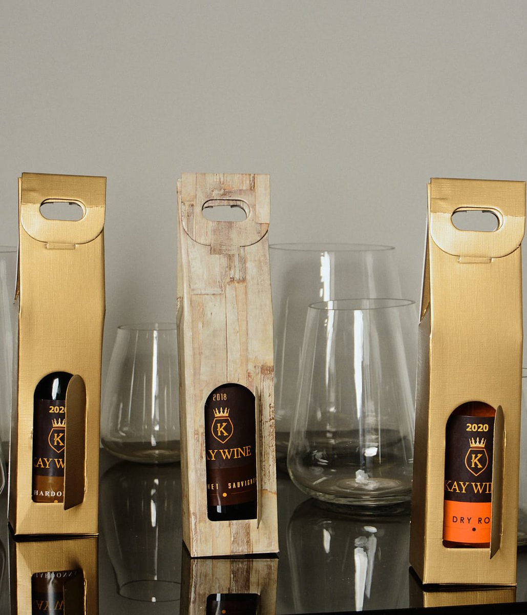 HoldingsKay's tweet photo. 𝐍𝐎𝐖 𝐀𝐕𝐀𝐈𝐋𝐀𝐁𝐋𝐄🍷🍷!!!

Priced at:
Dry Rose at R120
Chardonnay R120
Cabernet Sauvignon R140

Place your order: https://t.co/gylVTjdOHH //0670485752 (Whatsapp and calls)
0608566012 (whatsapp&amp;calls) https://t.co/tBB4BmR2Xt