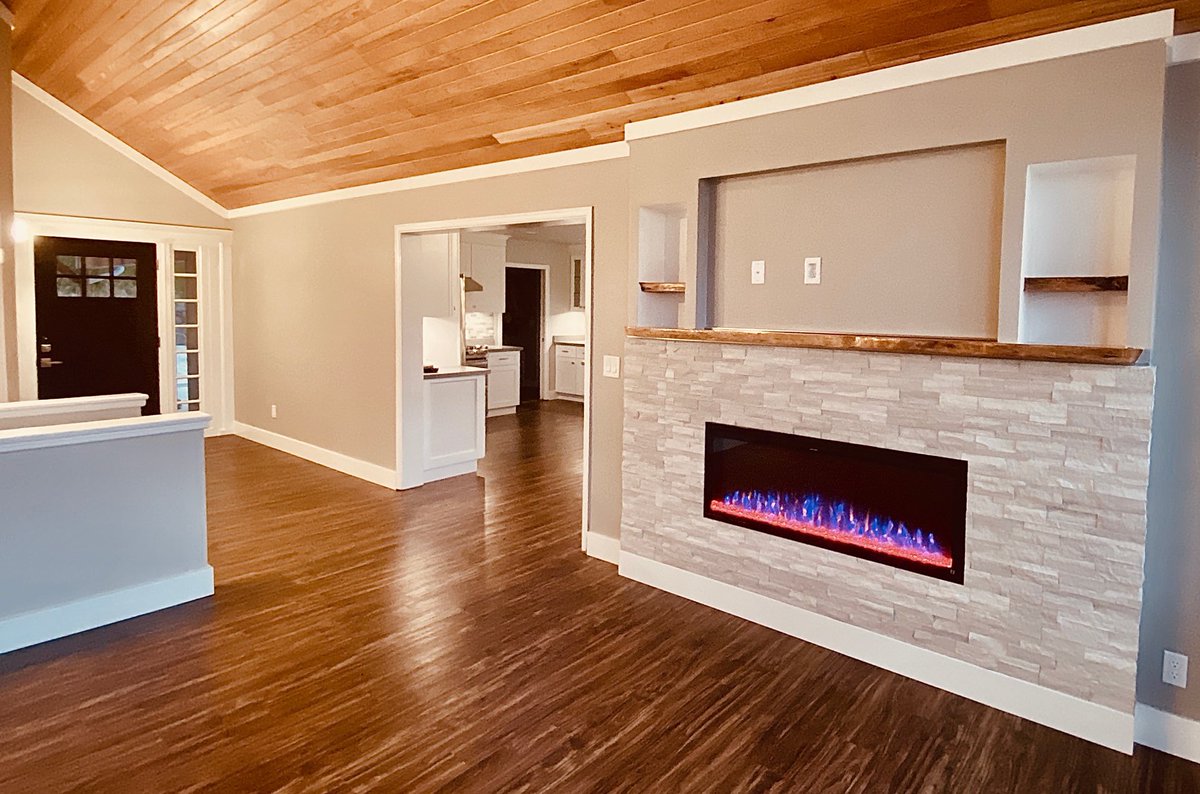 cbdremodels's tweet photo. Contact us if you’re ready to transform your space.
#homeremodeling #generalcontractor #designbuild #artisticcontractor #remodelcontractor #creativedesign #Issaquah #Bellevue #Sammamish #Redmond #FallCity #renovation #redesign #customhomeremodel https://t.co/LZ7szNplva