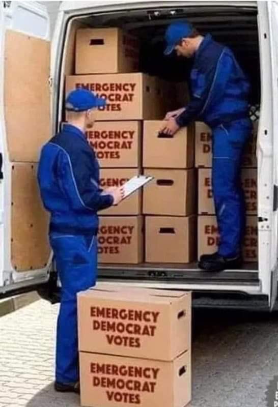 😂😂😂😂😂😂 #Trump2020 sit tight and enjoy the fake news show.