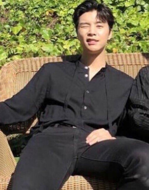 baekzu's tweet image. 