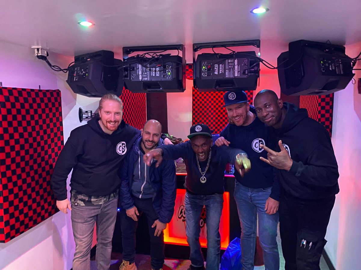 Voice_MC's tweet photo. Big up the @ChampionsoundsL squad

Hold tight (l to r) Jev, Fearless, Fader, Mirage &amp; big thanks to @CODEREDRADIO1 🔥🔥🔥🔥🔥

https://t.co/JDwqV6FqkN

#dnb #drumandbass #jungle #coderedradio #championsounds #djfader #djjev #mcfearless #mcmirage #voicemc #dnbfamily #dnb4life https://t.co/B6C70RcBDi